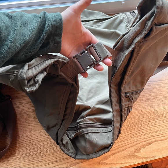 Tumi luggage set: garment bag and weekender duffel bag canvas leather trim - Picture 7 of 13